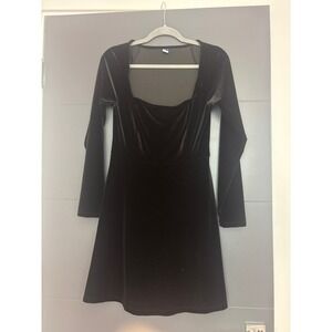 Old Navy Black Velvet Long Sleeve Square Neck Fit‎ Flare Dress Size M